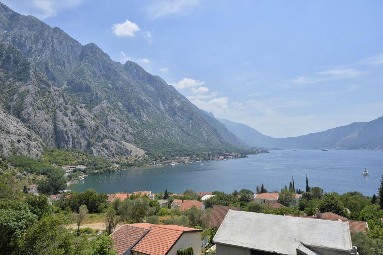 J & P Apartments Orahovac Kotor Exterior foto