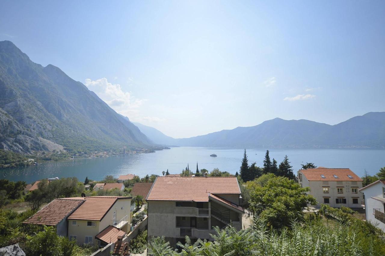 J & P Apartments Orahovac Kotor Exterior foto