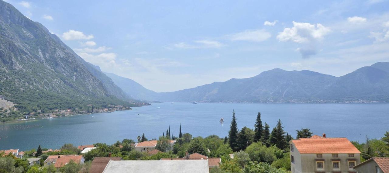 J & P Apartments Orahovac Kotor Exterior foto