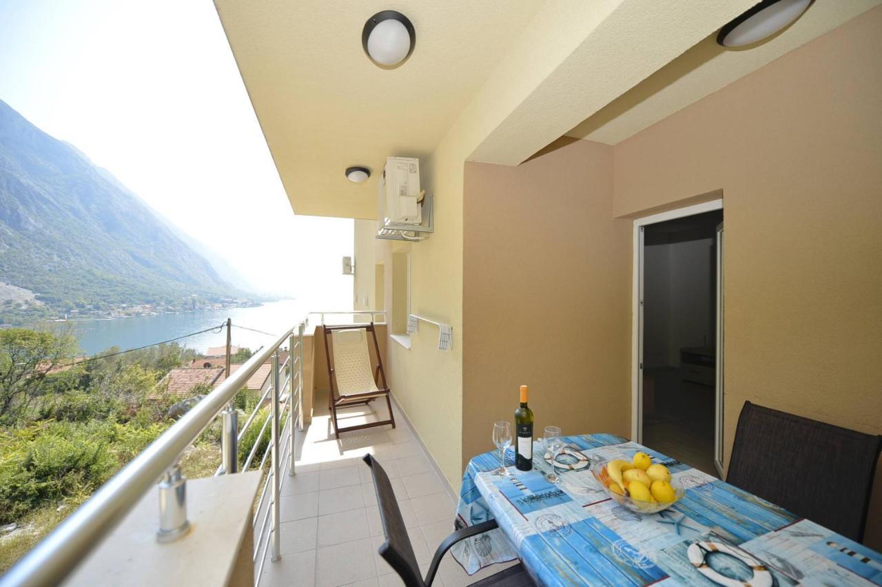 J & P Apartments Orahovac Kotor Exterior foto